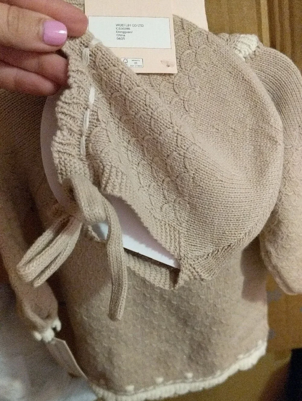 cupcakes & cashmere nwt soft